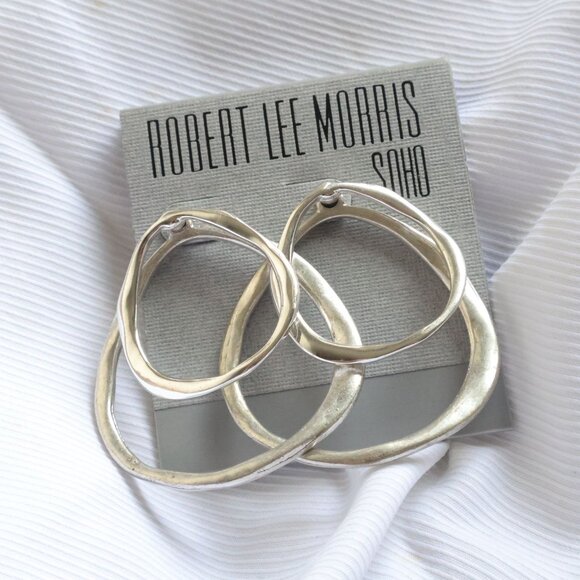 Robert Lee Morris Silver Plated Textured Hoop Earrings Elegant Gift Jewelry - Picture 1 of 3